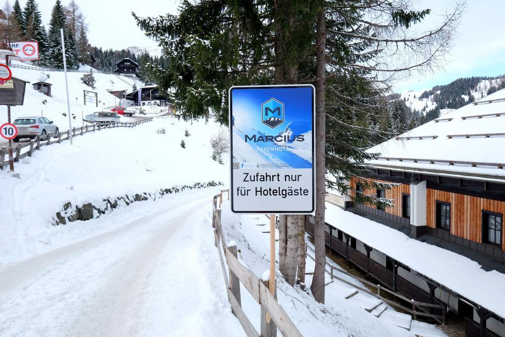 Alpenhotel Marcius ซอนเนนอัลเพอ นัสส์เฟลด์ ภายนอก รูปภาพ
